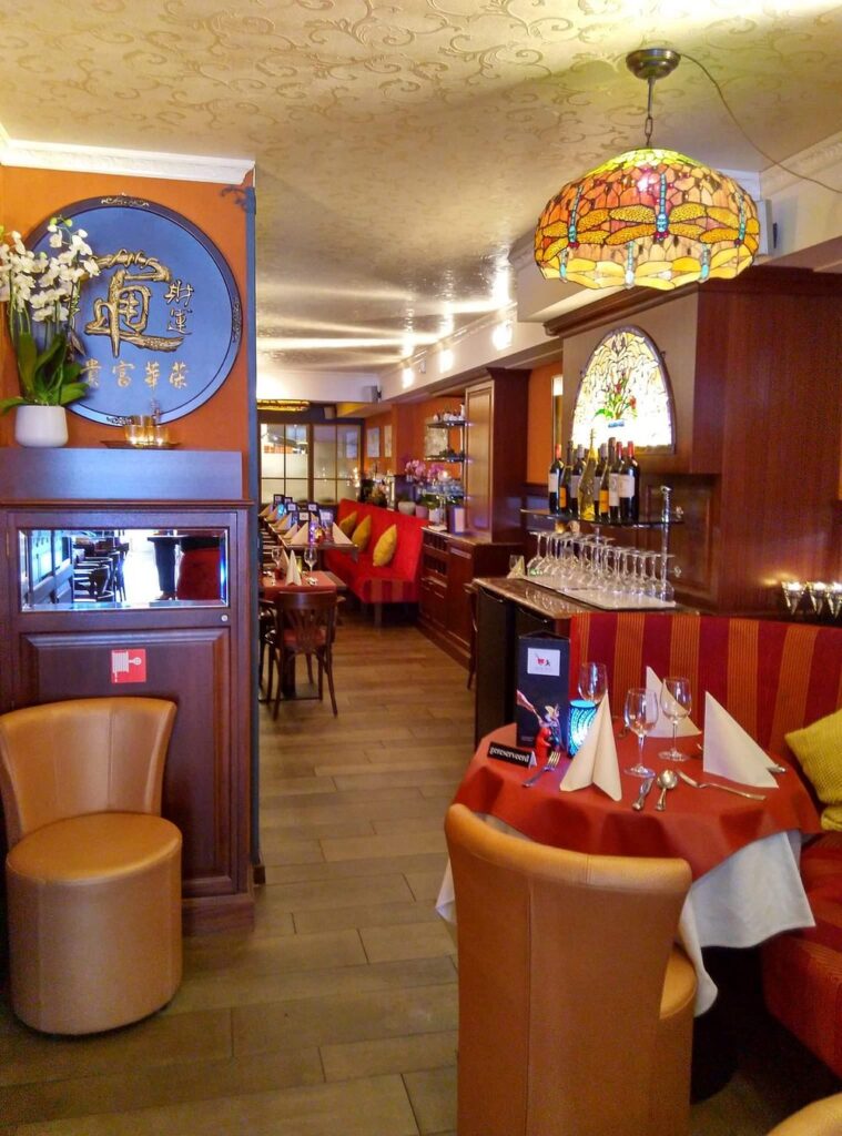 Asian Daily interieur